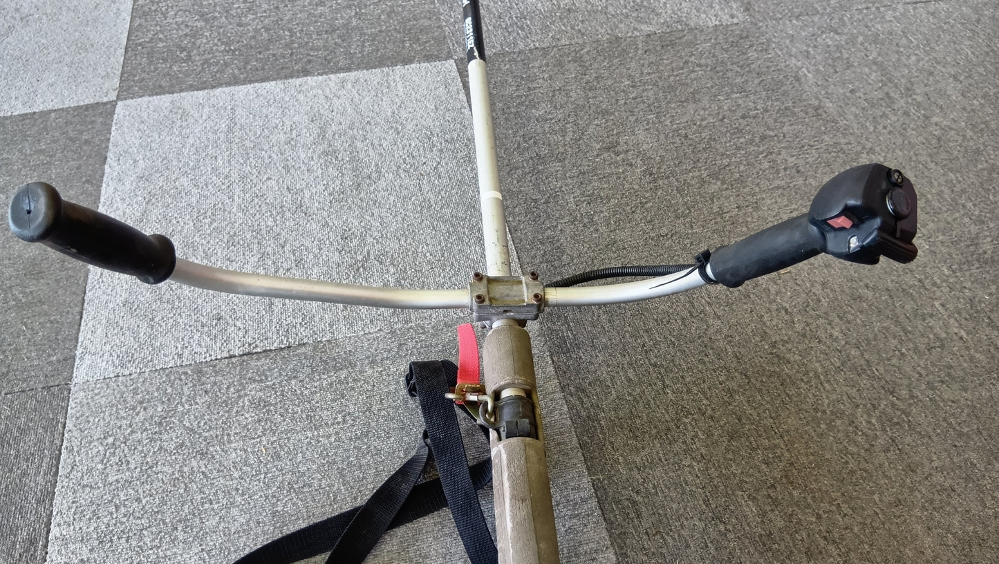 ゼノア　中古　刈払機　BC2311EZ　【岩手店536】