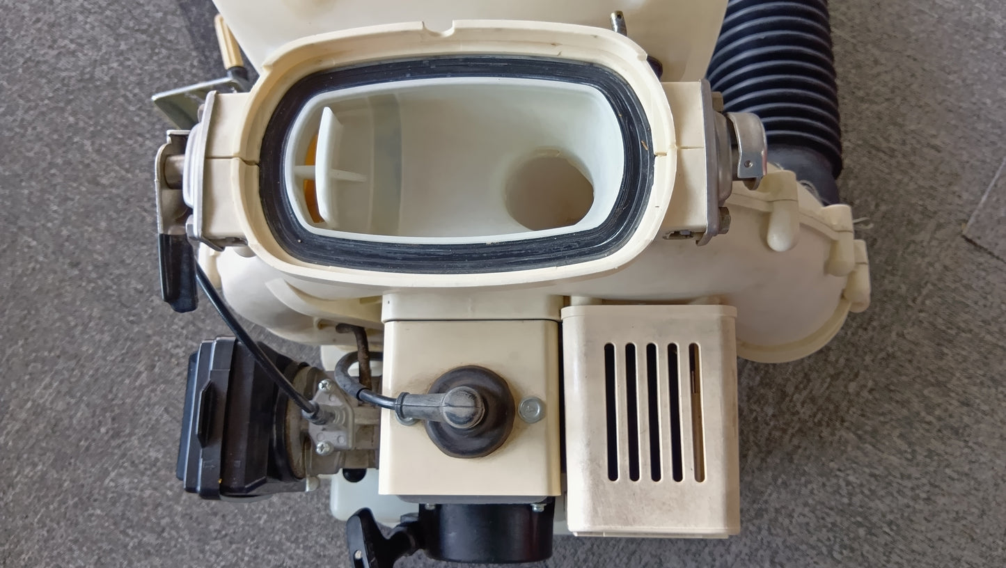 丸山　中古　背負動力散布機 MD6020S　【岩手店553】