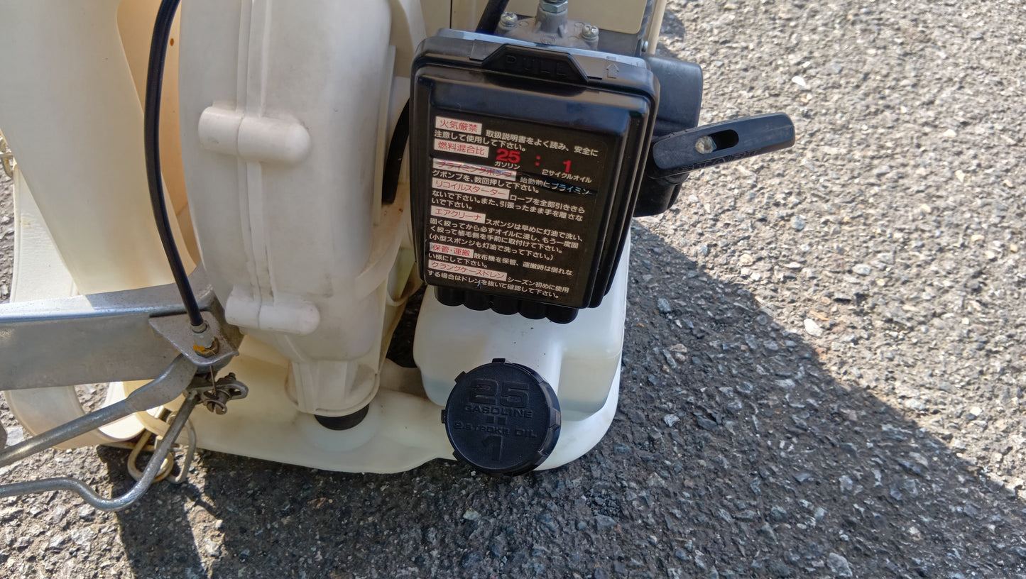 丸山　中古　背負動力散布機 MD6020S　【岩手店553】