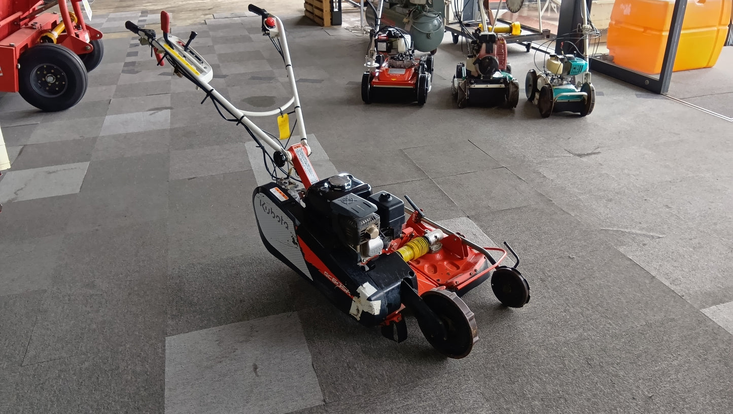 クボタ　中古　畦畔草刈機　GC605R　【岩手店613】
