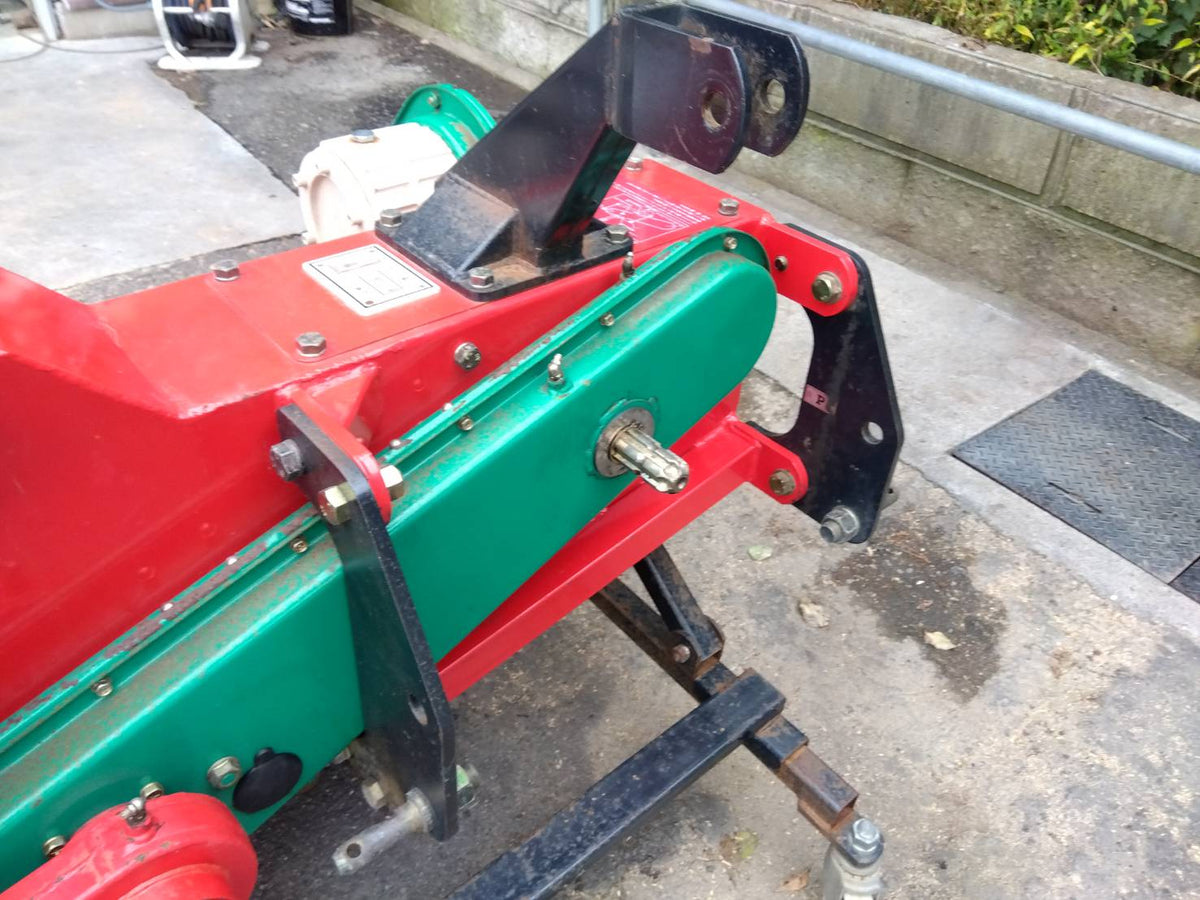 冨士　中古　畦塗機　D135