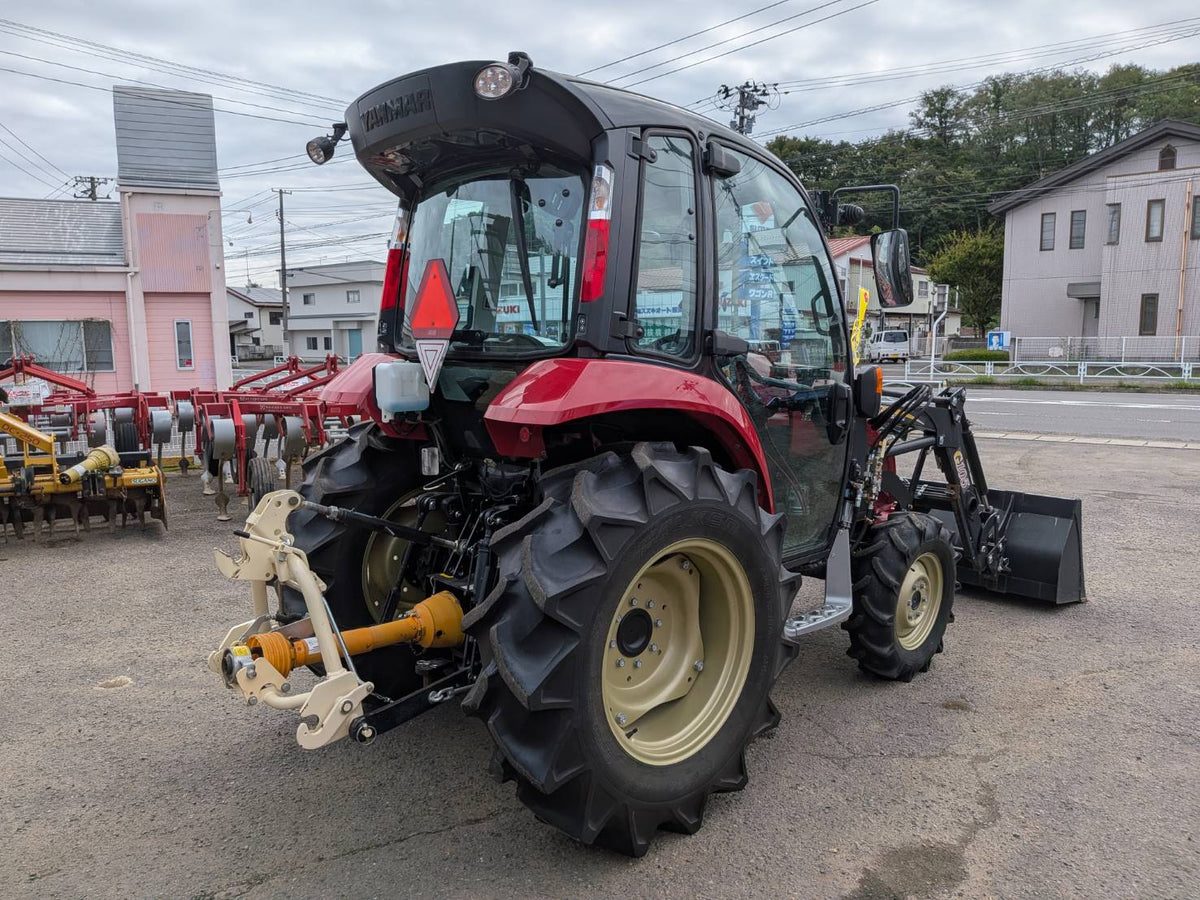 ヤンマー　中古　トラクター　33馬力　フロントローダー　517ｈ　YT333J