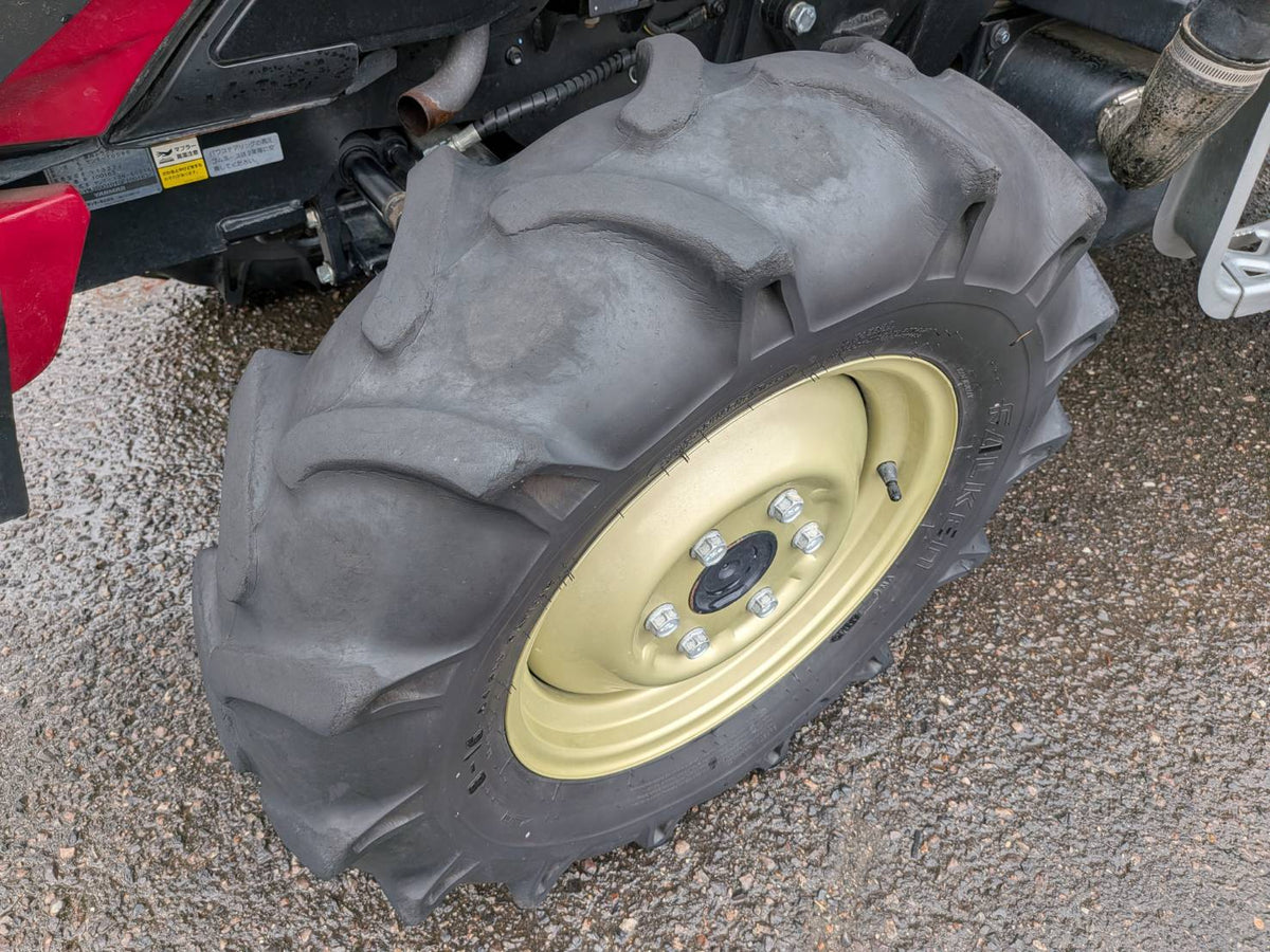 ヤンマー　中古　トラクター　33馬力　フロントローダー　517ｈ　YT333J