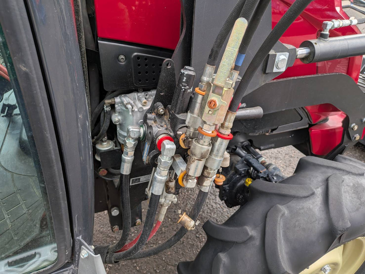 ヤンマー　中古　トラクター　33馬力　フロントローダー　517ｈ　YT333J