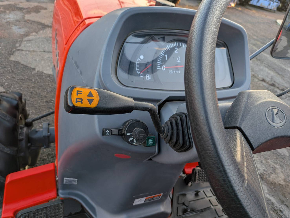 クボタ　中古　トラクター　25馬力　513時間　FT25BMAJPP