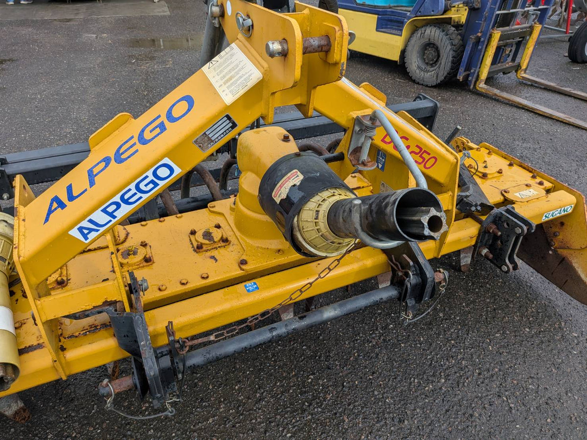 スガノ　中古　バーチカルハロー　2.5ｍ　DC250SP