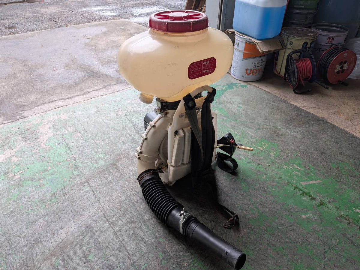 丸山　中古　背負動力散布機　MDJ60G-26