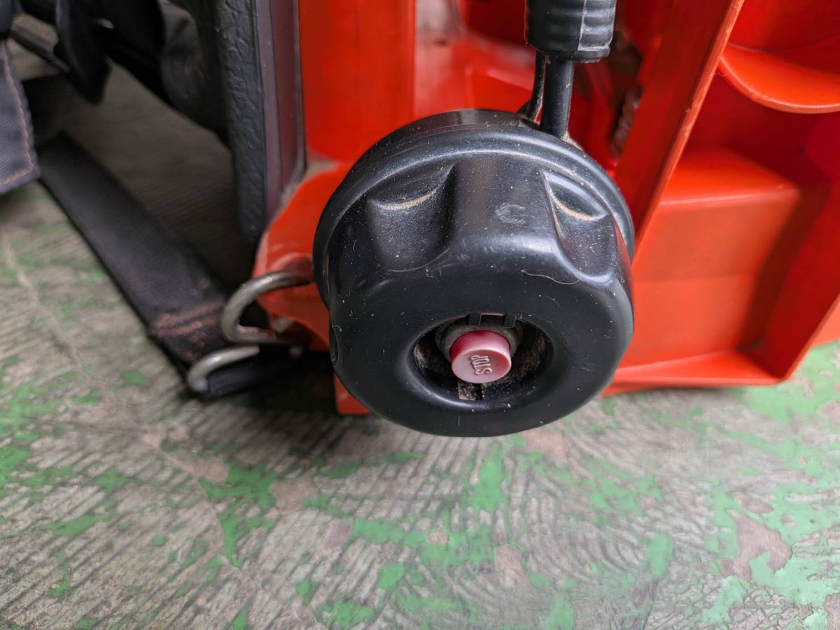 共立　中古　背負動力噴霧機　SHRE100