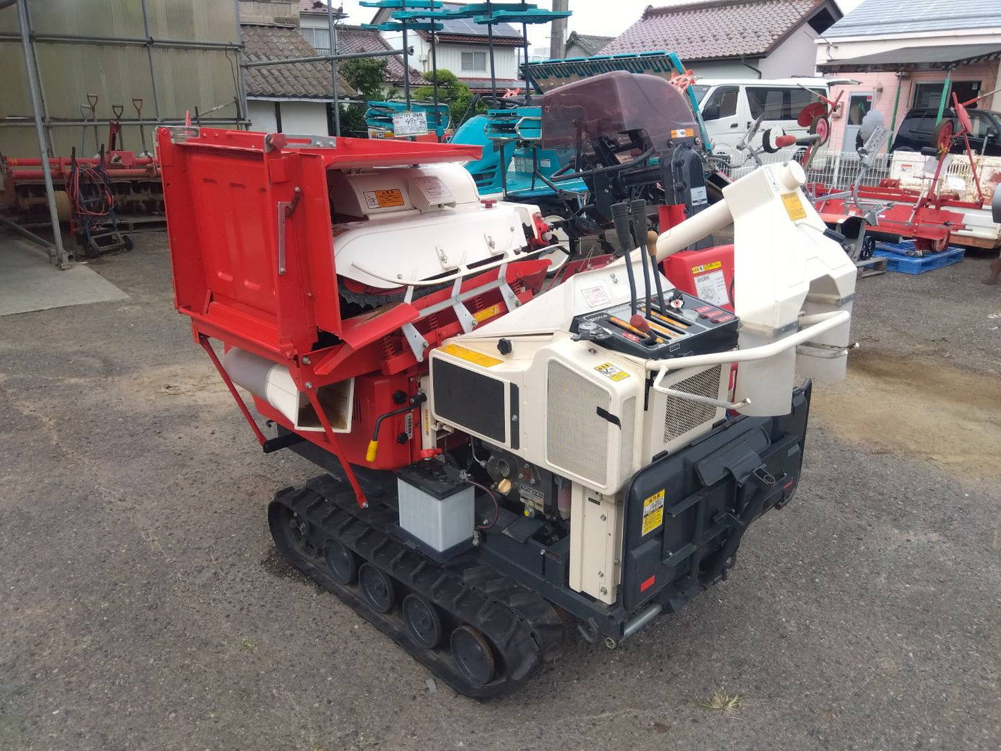 ヤンマー　中古　ハーベスター　PKD70V