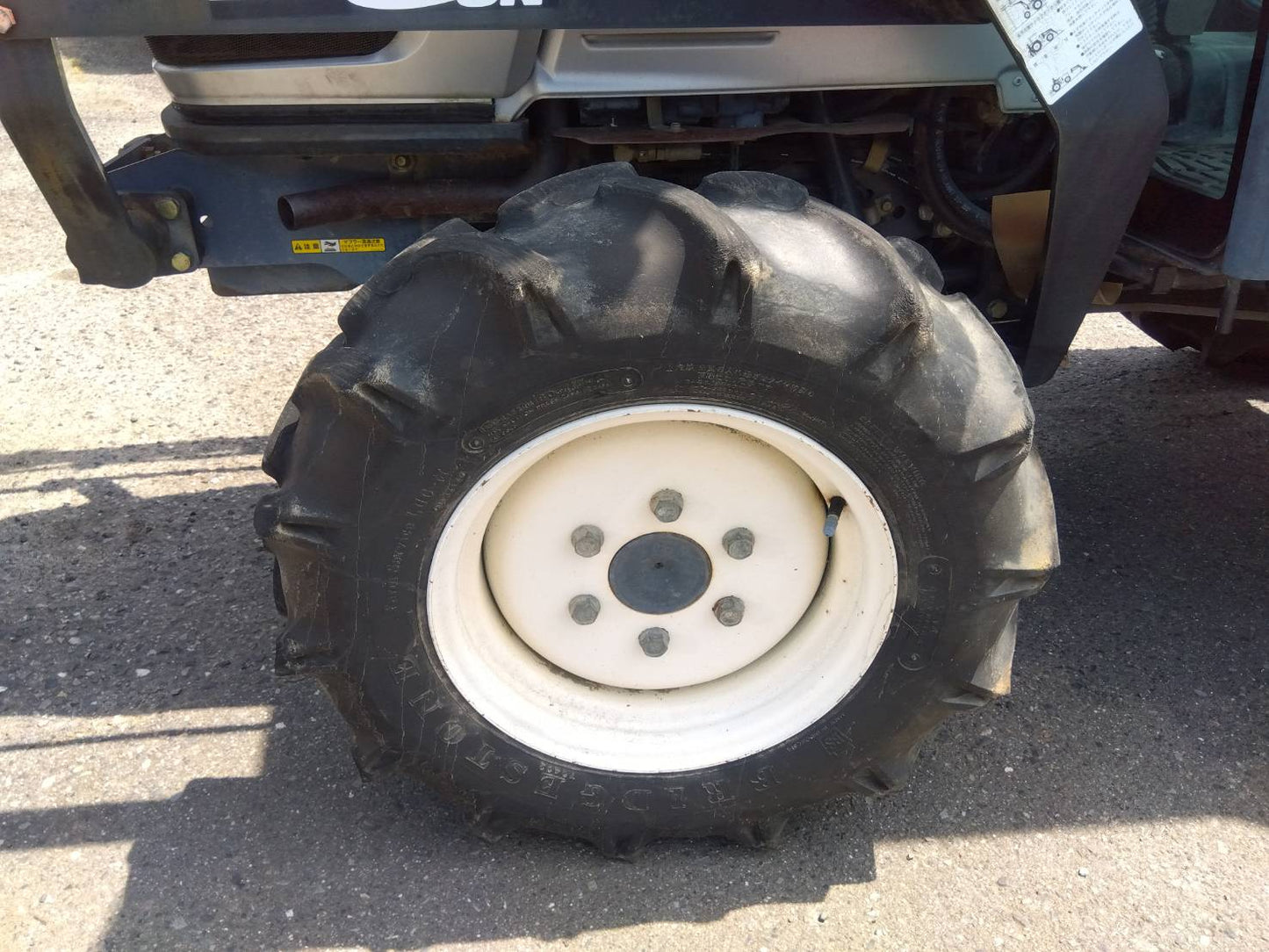 ヤンマー　中古　トラクター　28馬力　フロントローダー　EF228　