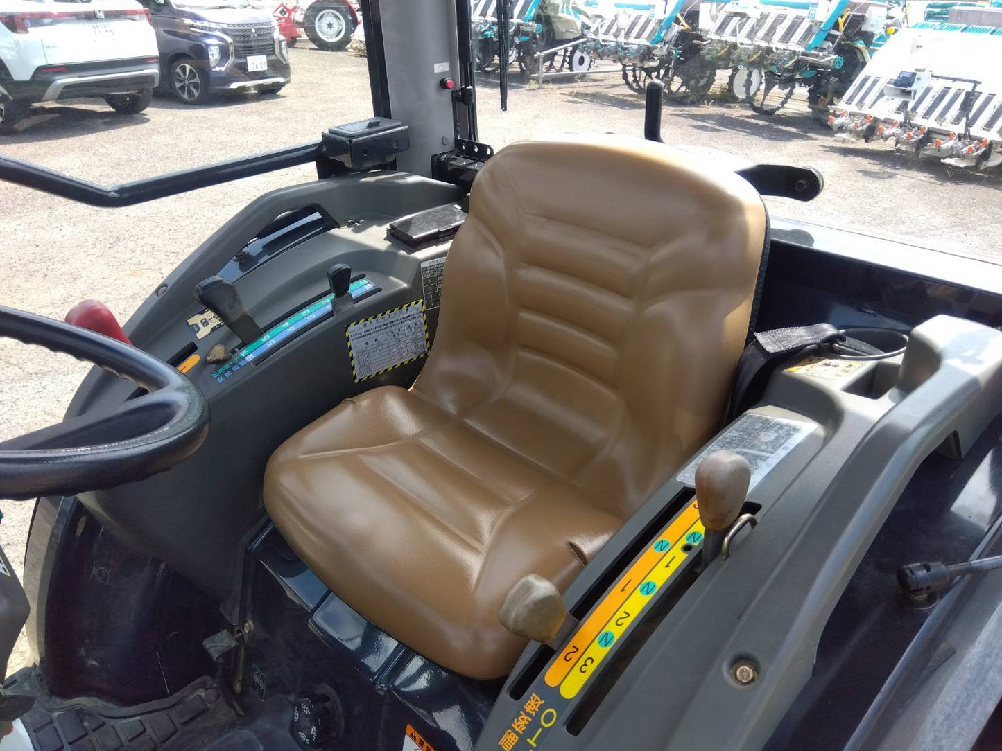 ヤンマー　中古　トラクター　28馬力　フロントローダー　EF228　