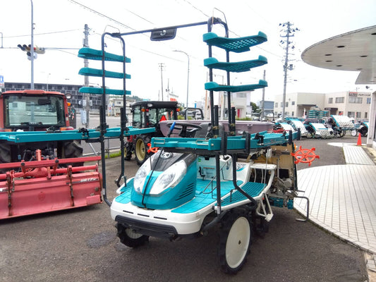 クボタ　田植機　6条　中古　NSU67KFRSP2