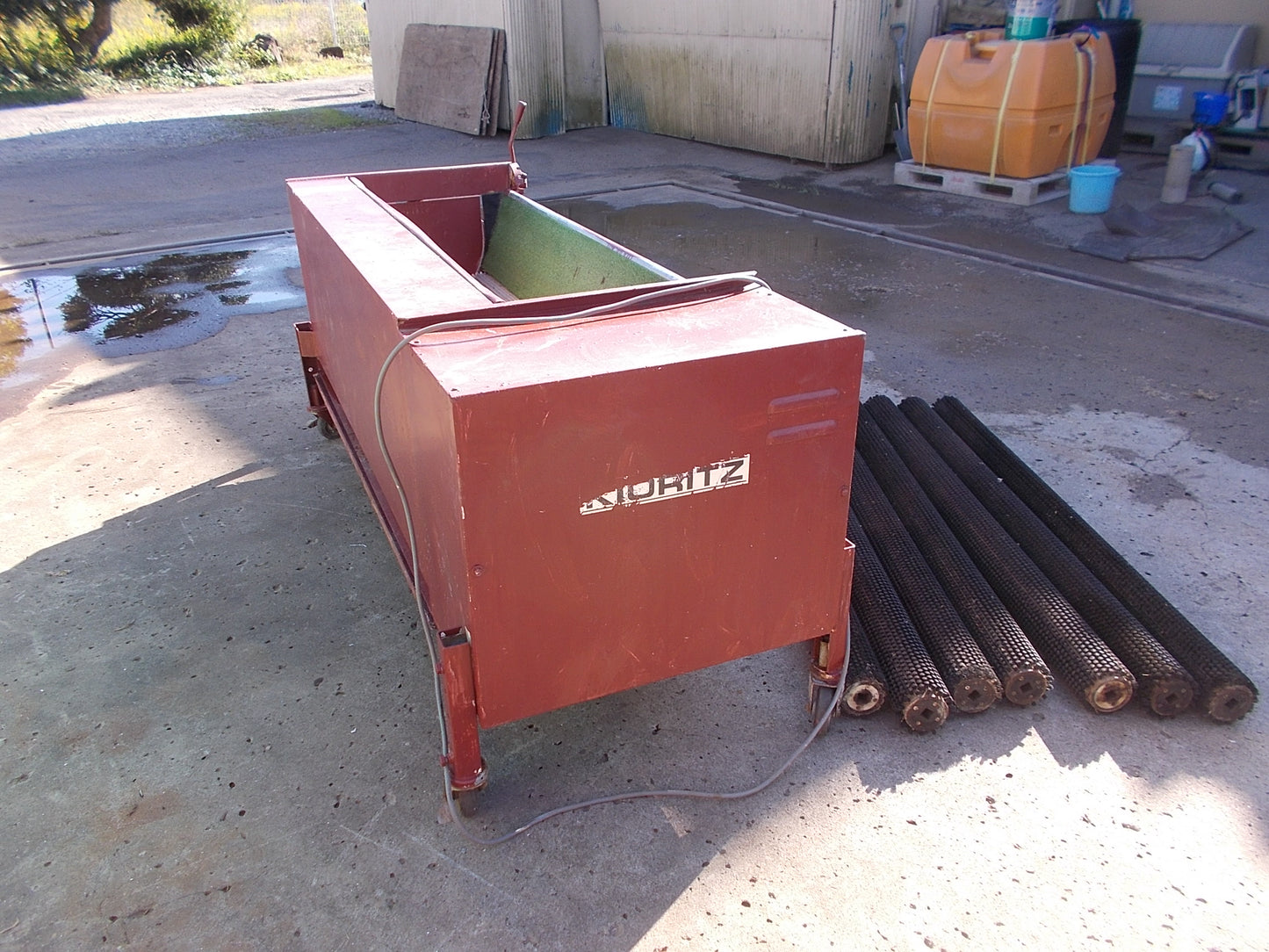 共立　中古　にんじん洗浄機　KN-U1502　三相200V