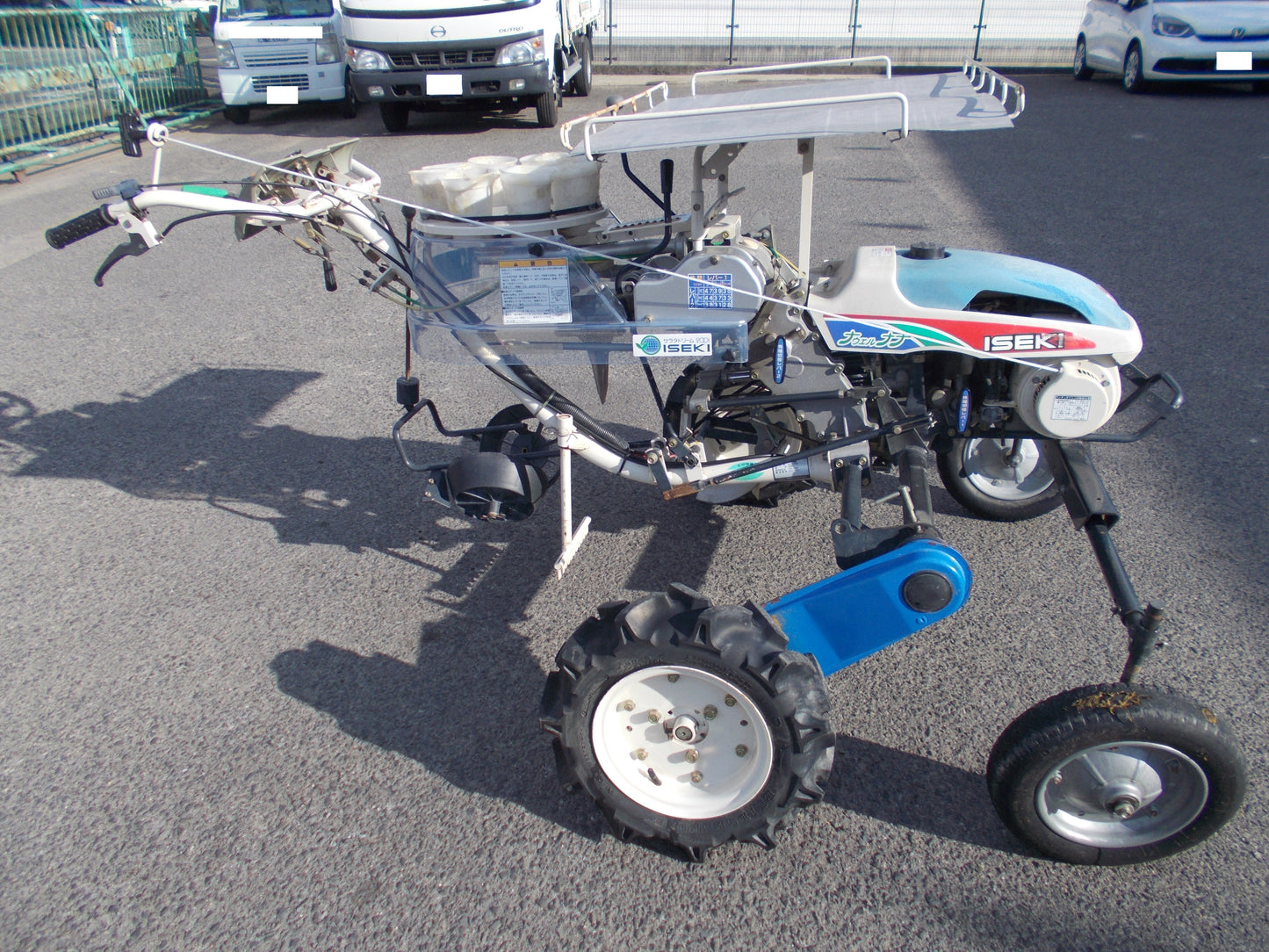 イセキ　中古　野菜移植機　PVH1