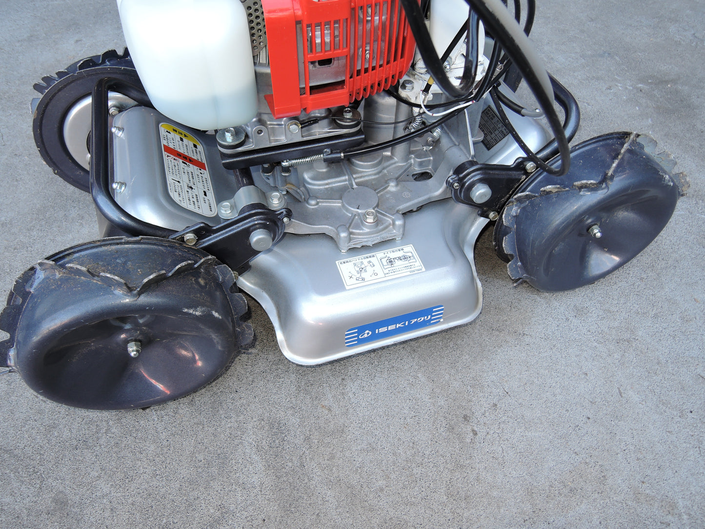 イセキ 中古 スパイダーモア 法面 自走式 草刈機 SP431F