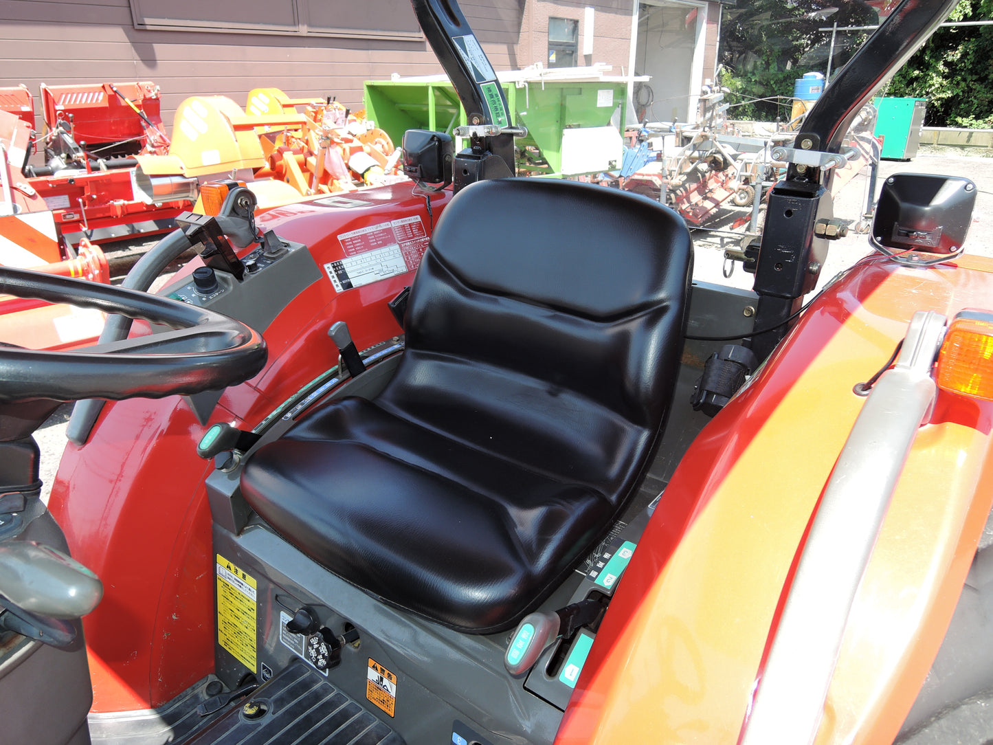 ヤンマー 中古 トラクター 27馬力 キャノピー RS-270