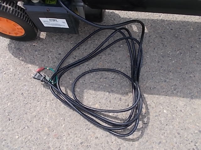 シンセイ　中古　薪割り機　NWS7T