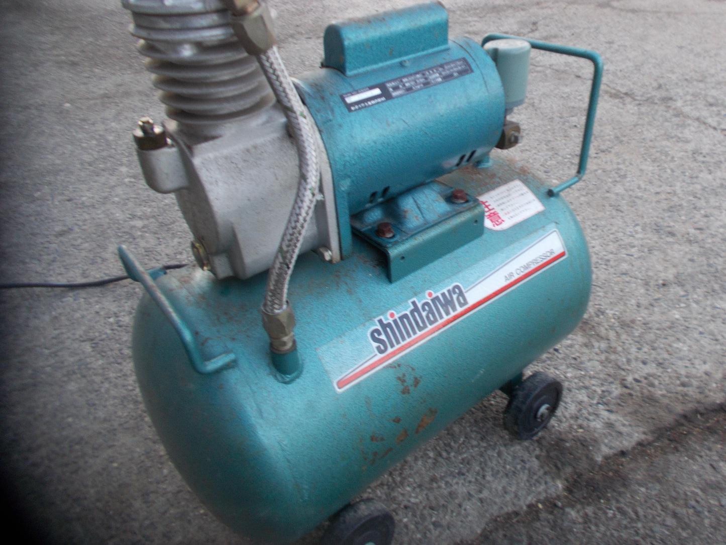 新ダイワ　中古　コンプレッサー　MC‐430DX