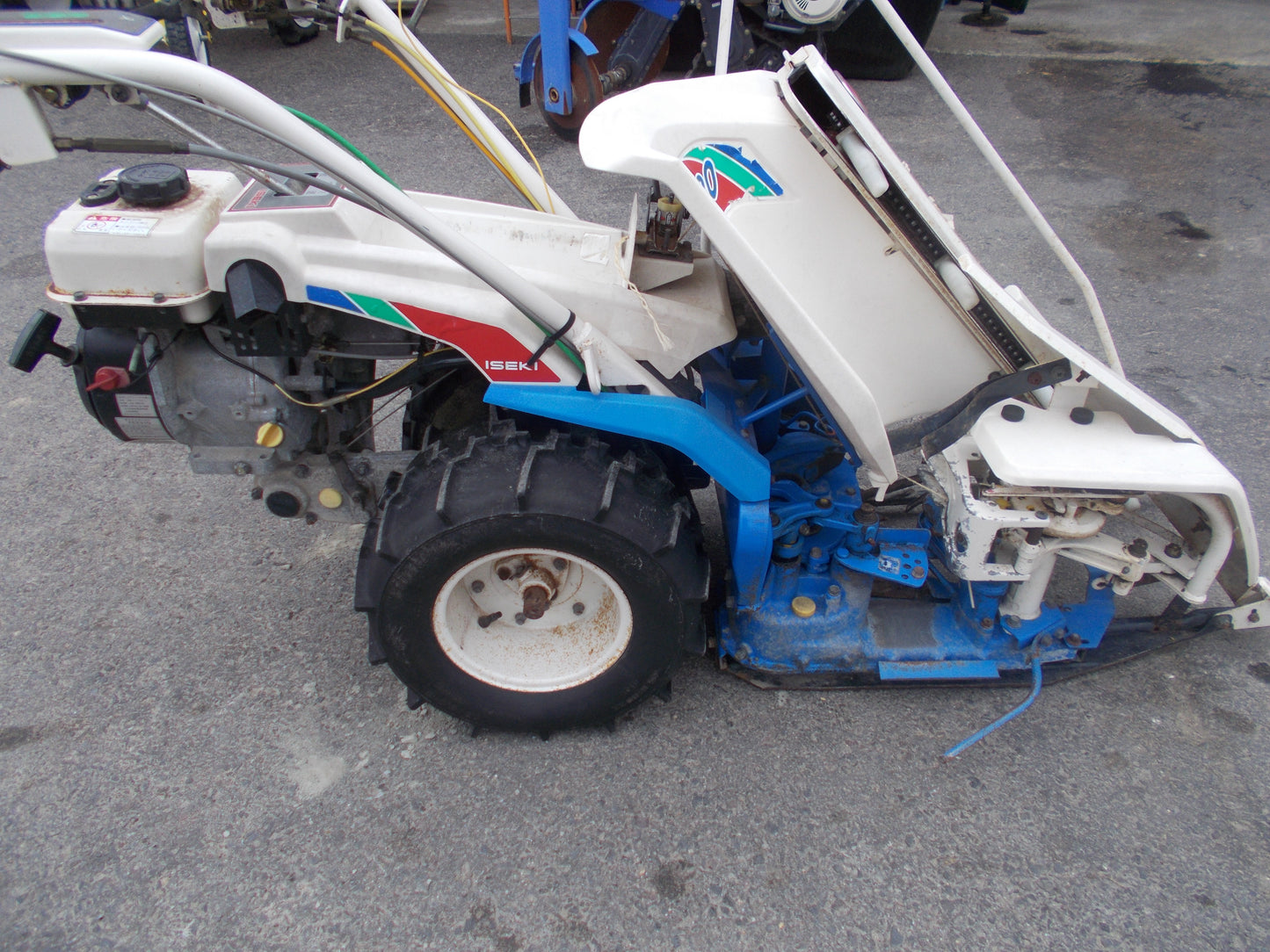 イセキ　中古　バインダー　RE30-S