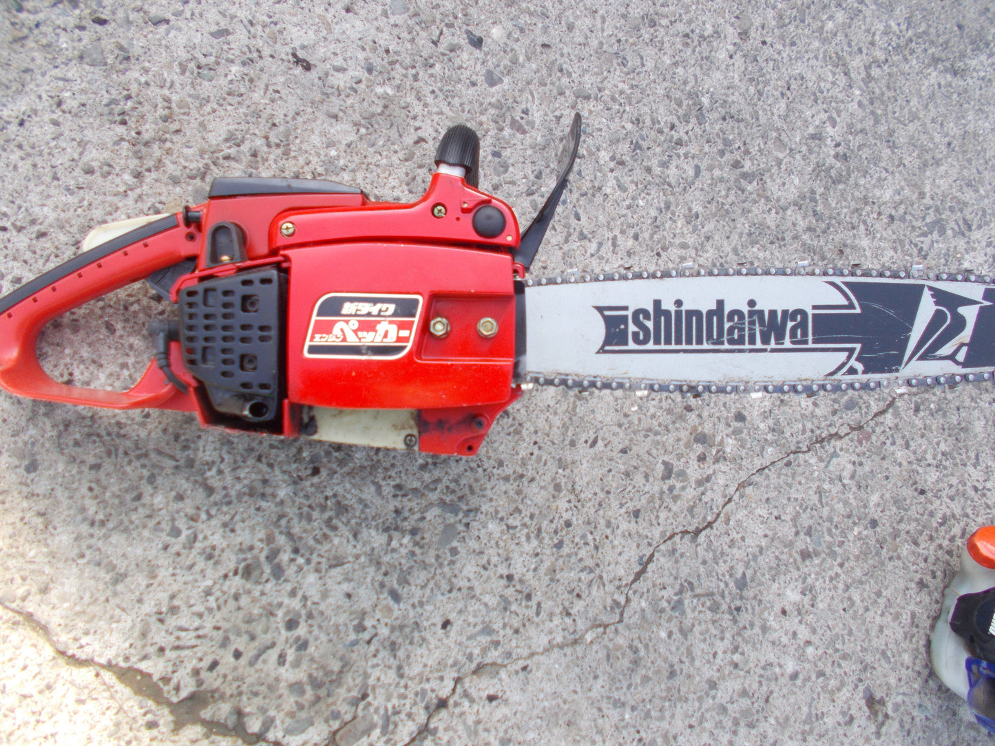 新ダイワ　中古　チェンソー　F340AV