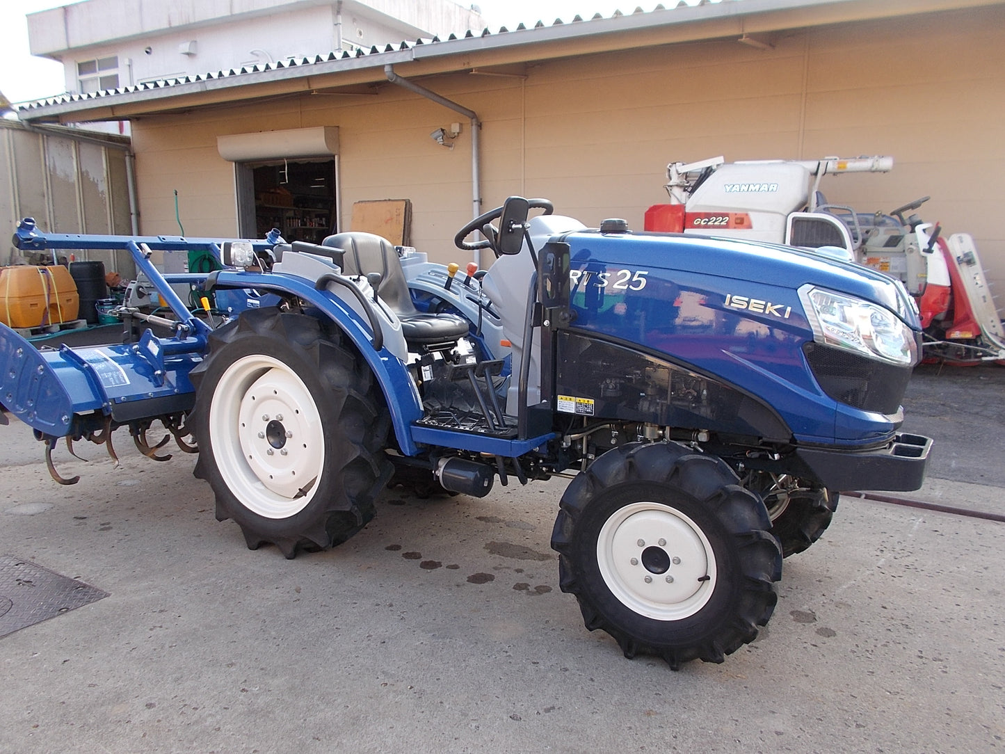 イセキ　中古　トラクター　RTS25