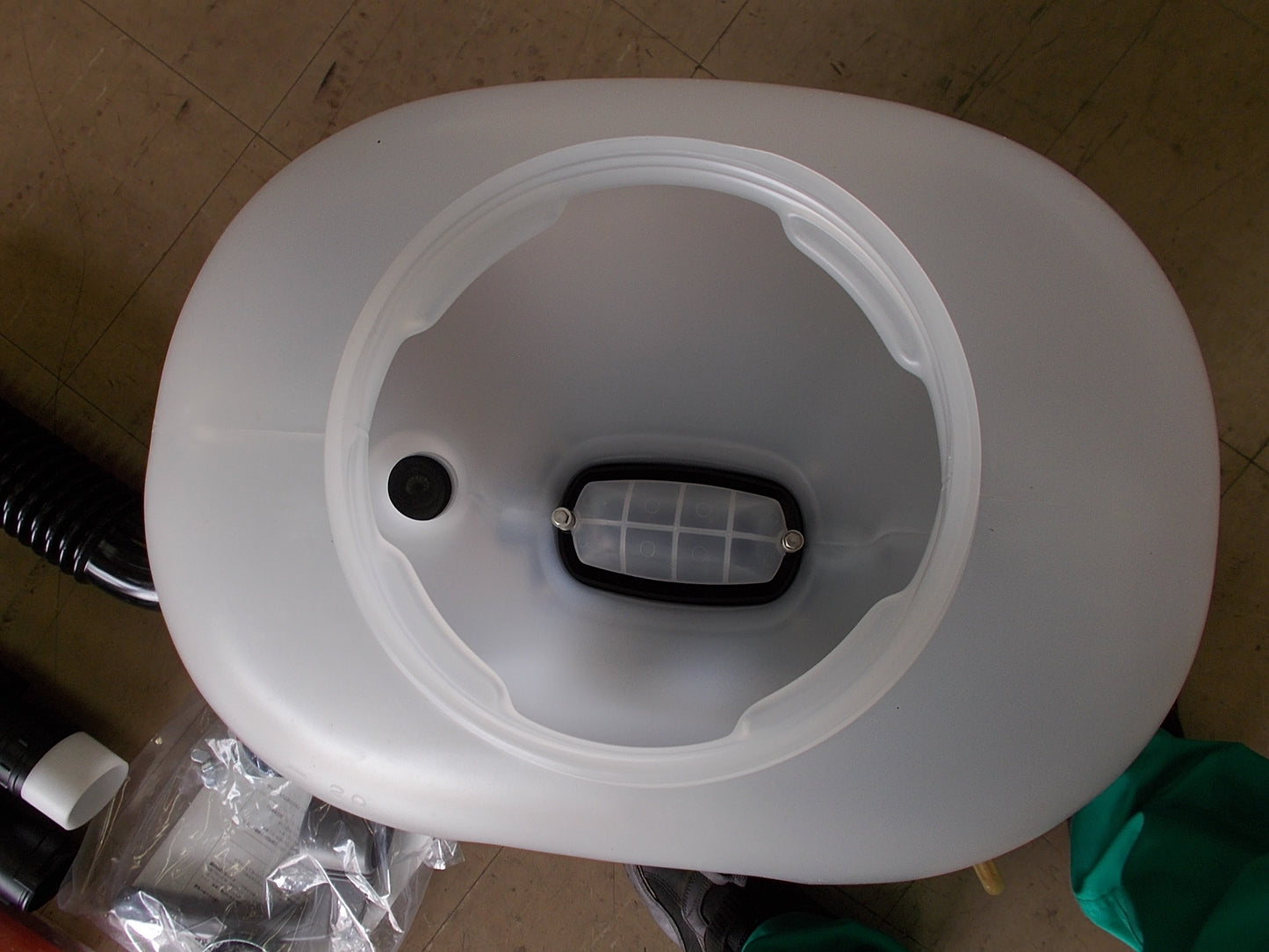 丸山　中古　未使用品　動力散布機　MDJ4001G23　