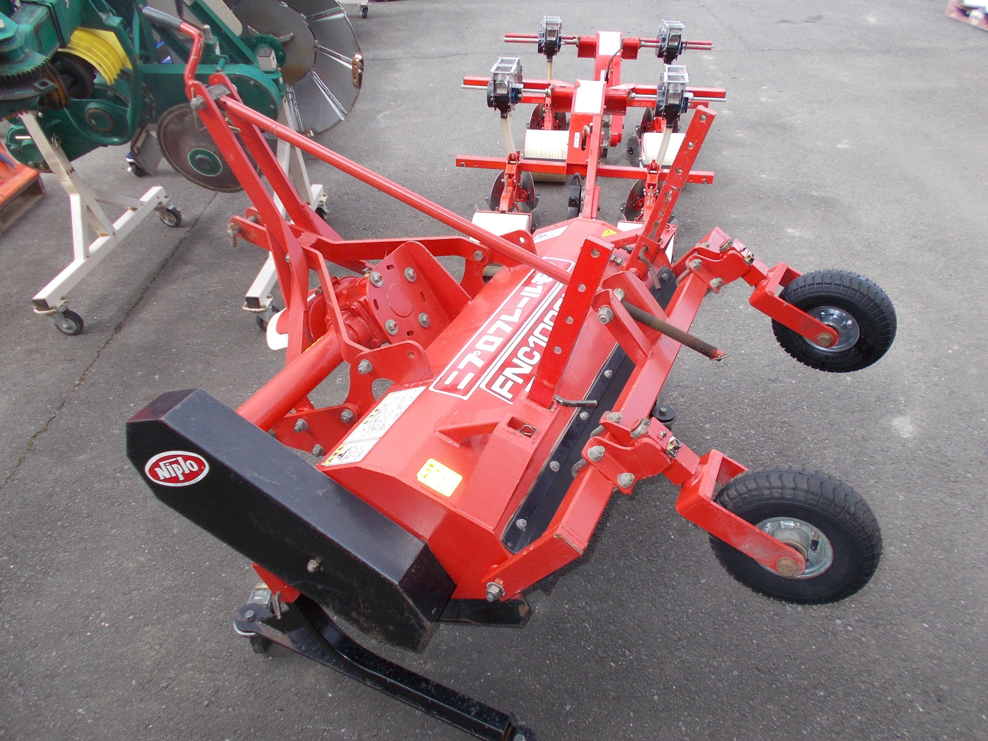 中古トラクター用フレールモア（草刈り・粉砕機）販売｜ニプロ FN1000