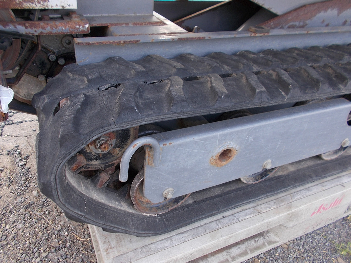 ユニカ　中古 ジャンク品　運搬車　キャリアダンプW81LD