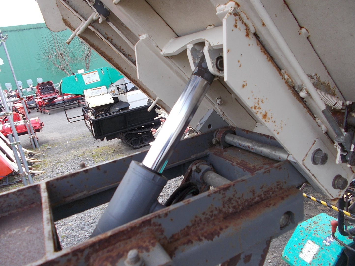 ユニカ　中古 ジャンク品　運搬車　キャリアダンプW81LD