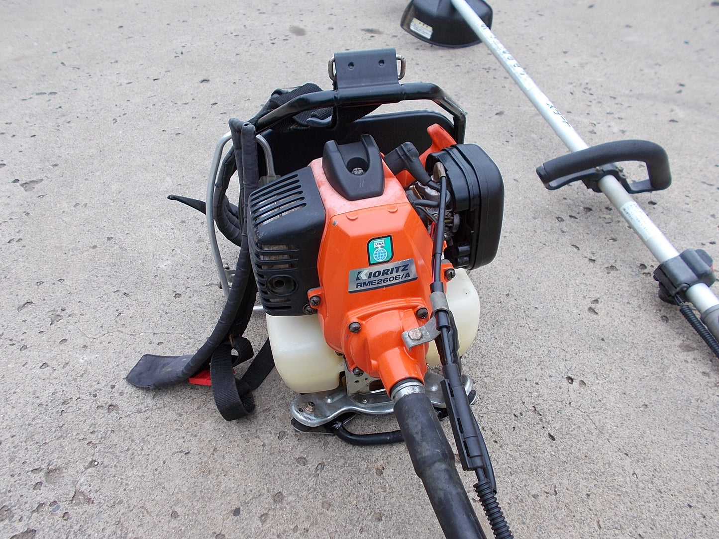 共立　中古　背負刈り払機　RME260B/A