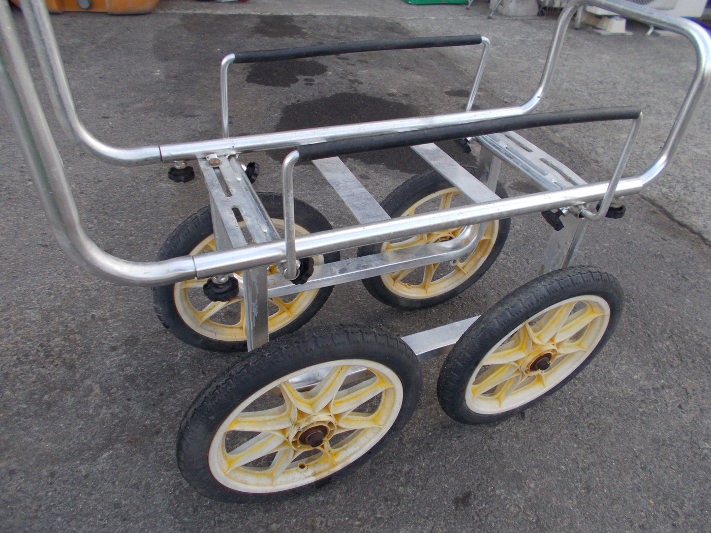 メーカー不明　中古　アルミ台車