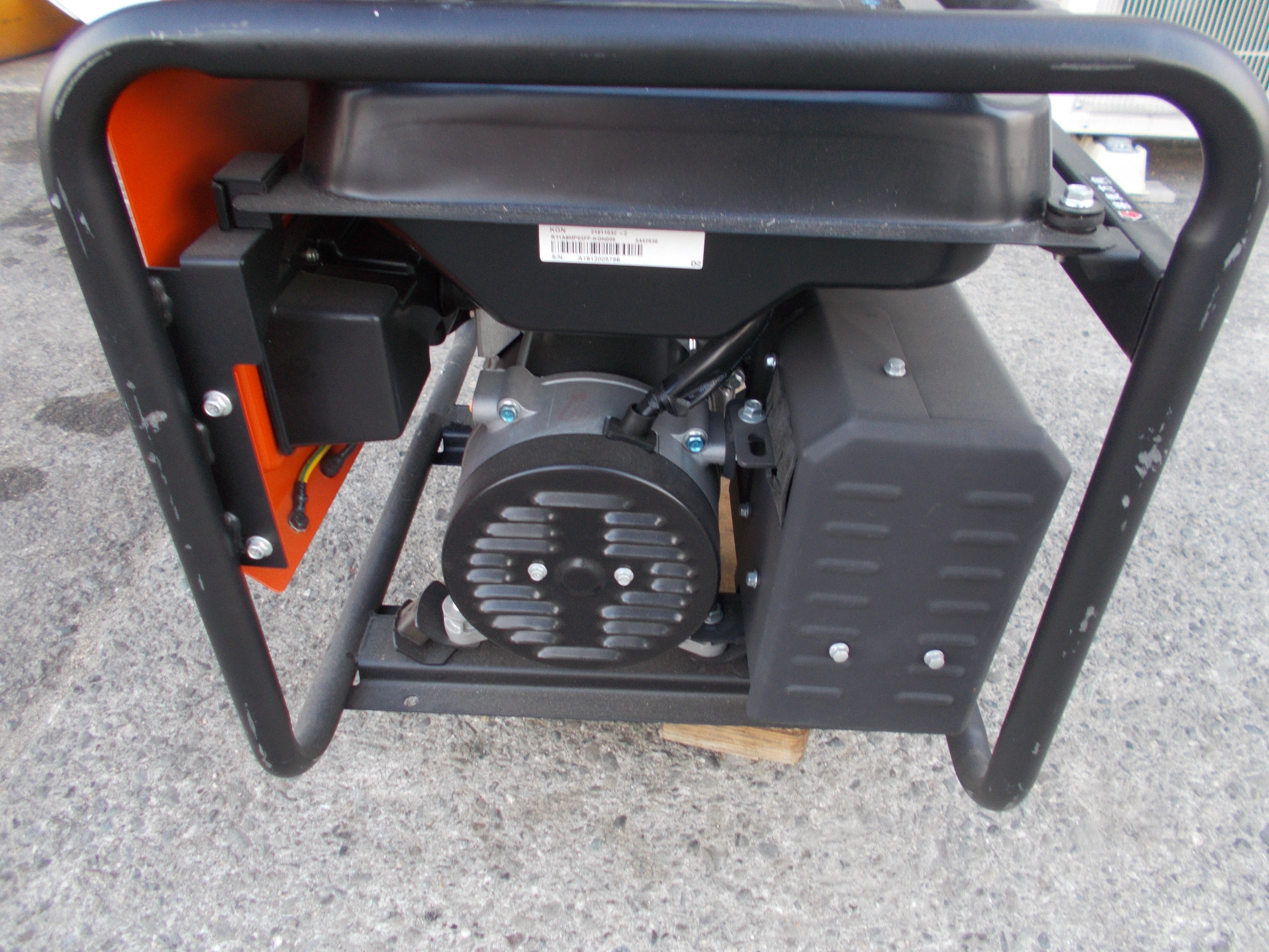 工進 中古 発電機 GV-2300 – 農キング