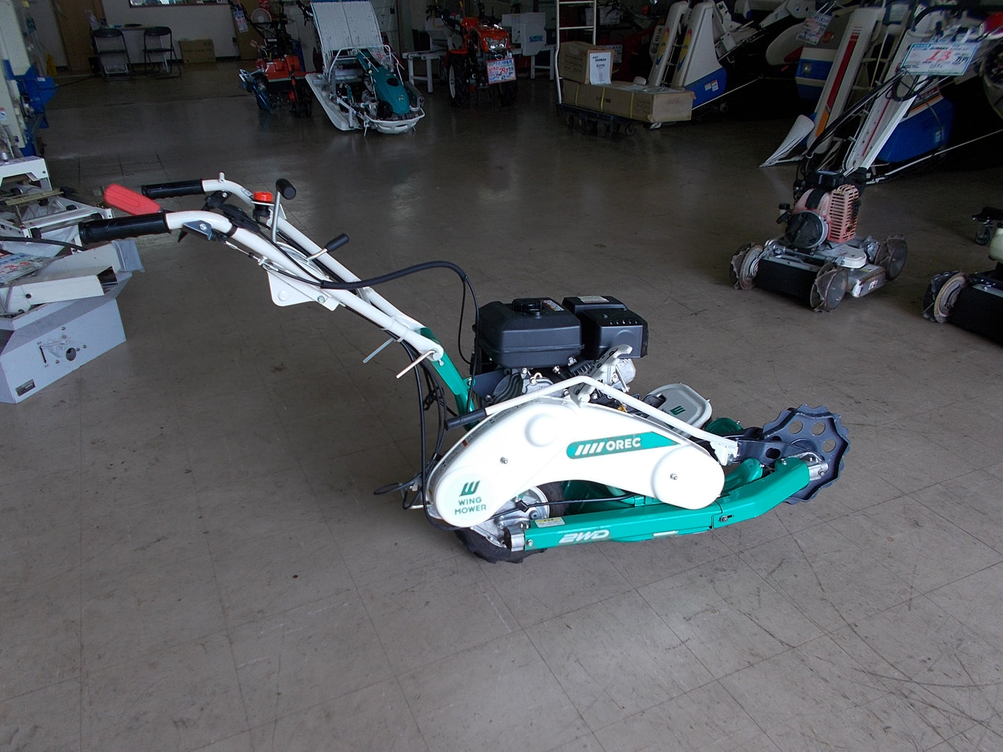 オーレック　中古　ウィングモア　WM646F
