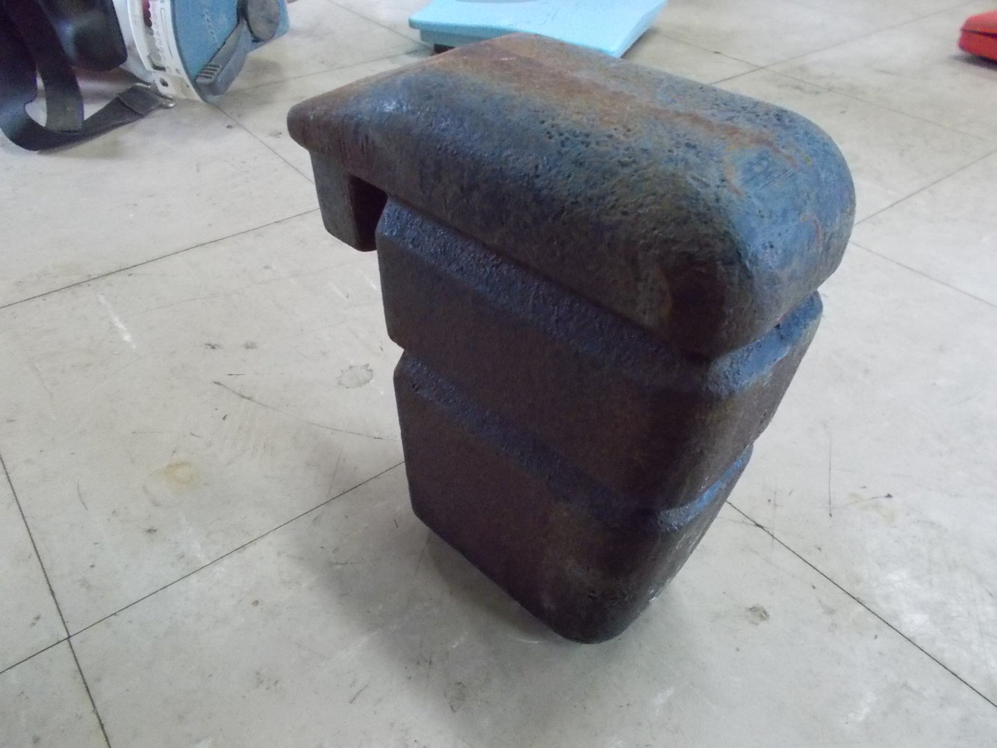 中古　トラクター用ウェイト　１８ｋｇ