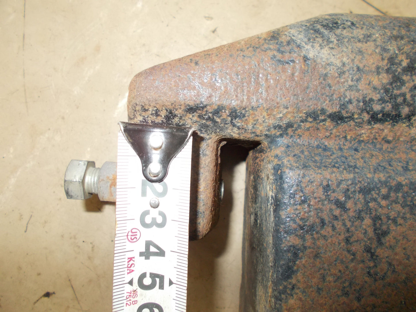 中古　トラクター用ウェイト　１８ｋｇ