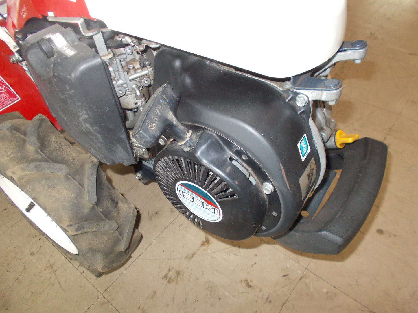 イセキ　中古　管理機　KGR400