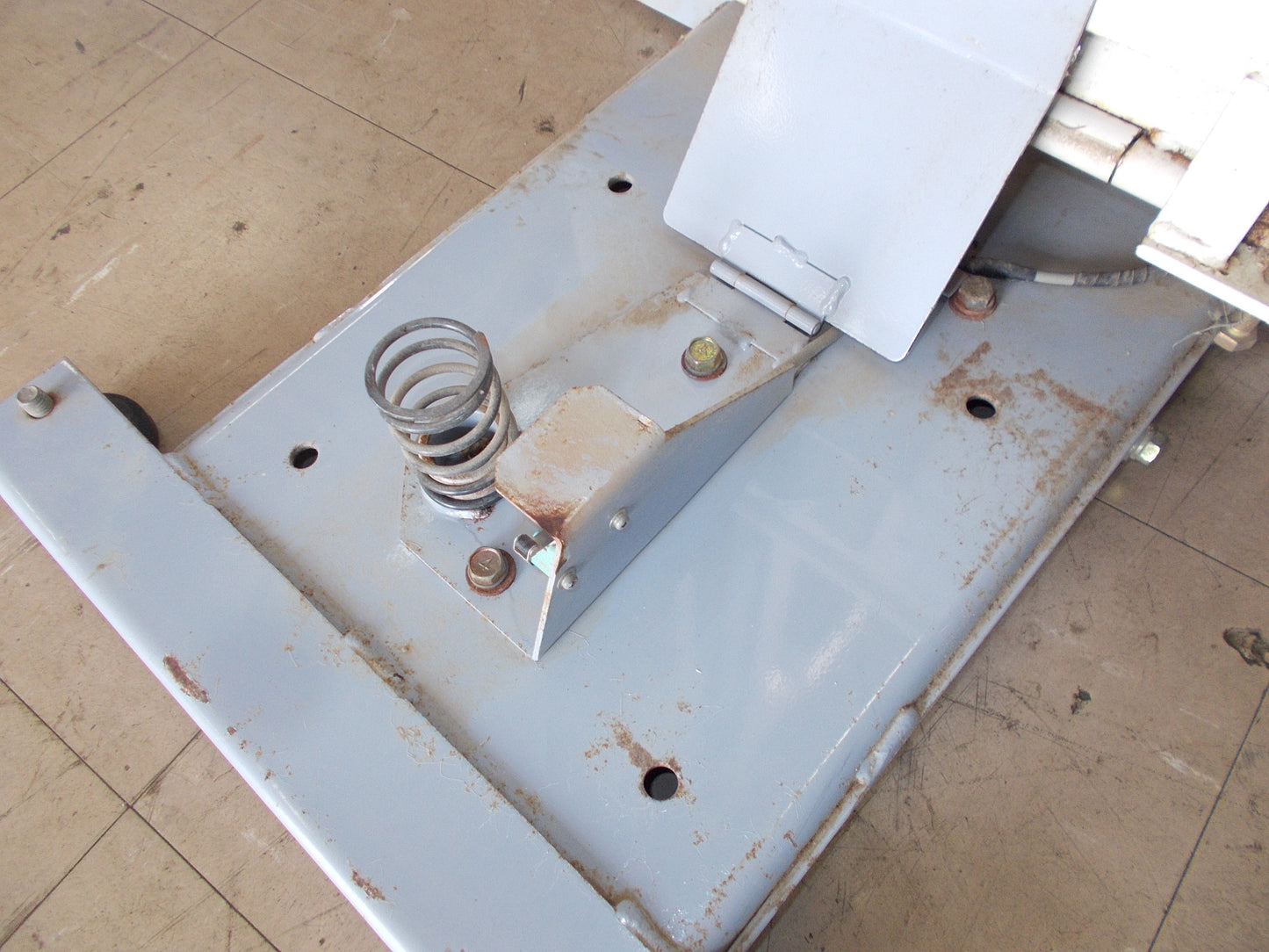 アテックス　中古　昇降機　L300-L