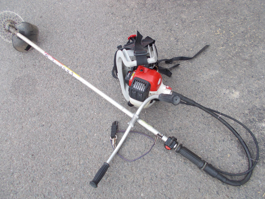 ヤンマー　中古　背負式草刈機　RMEY2600