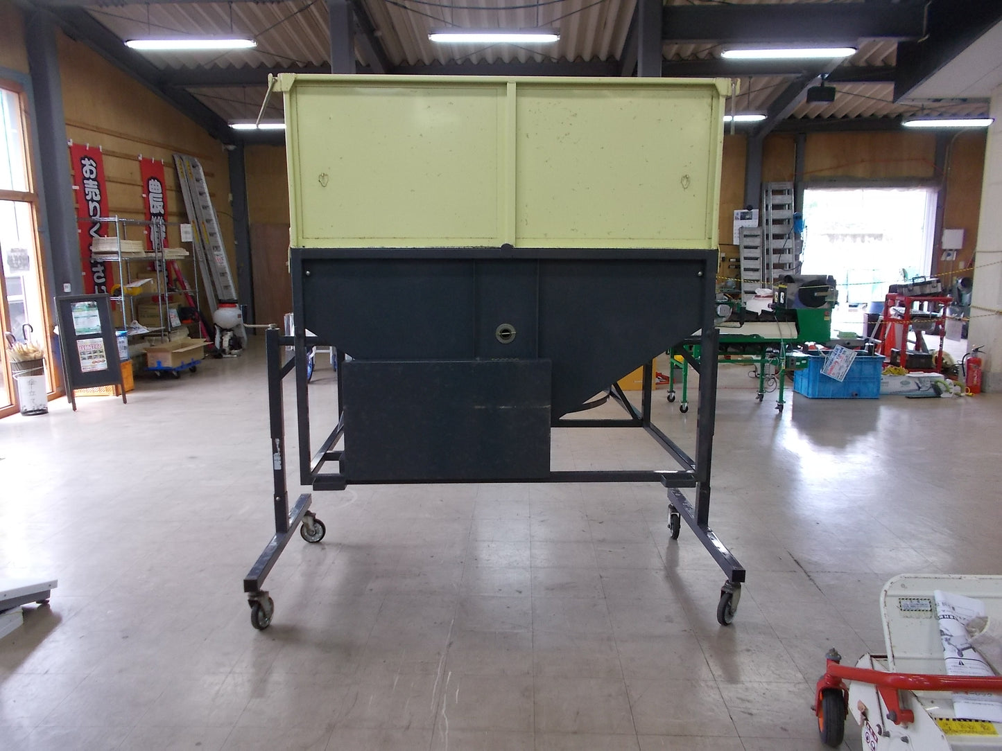 タイショー　中古　グレンコンテナ　UR-11　200V