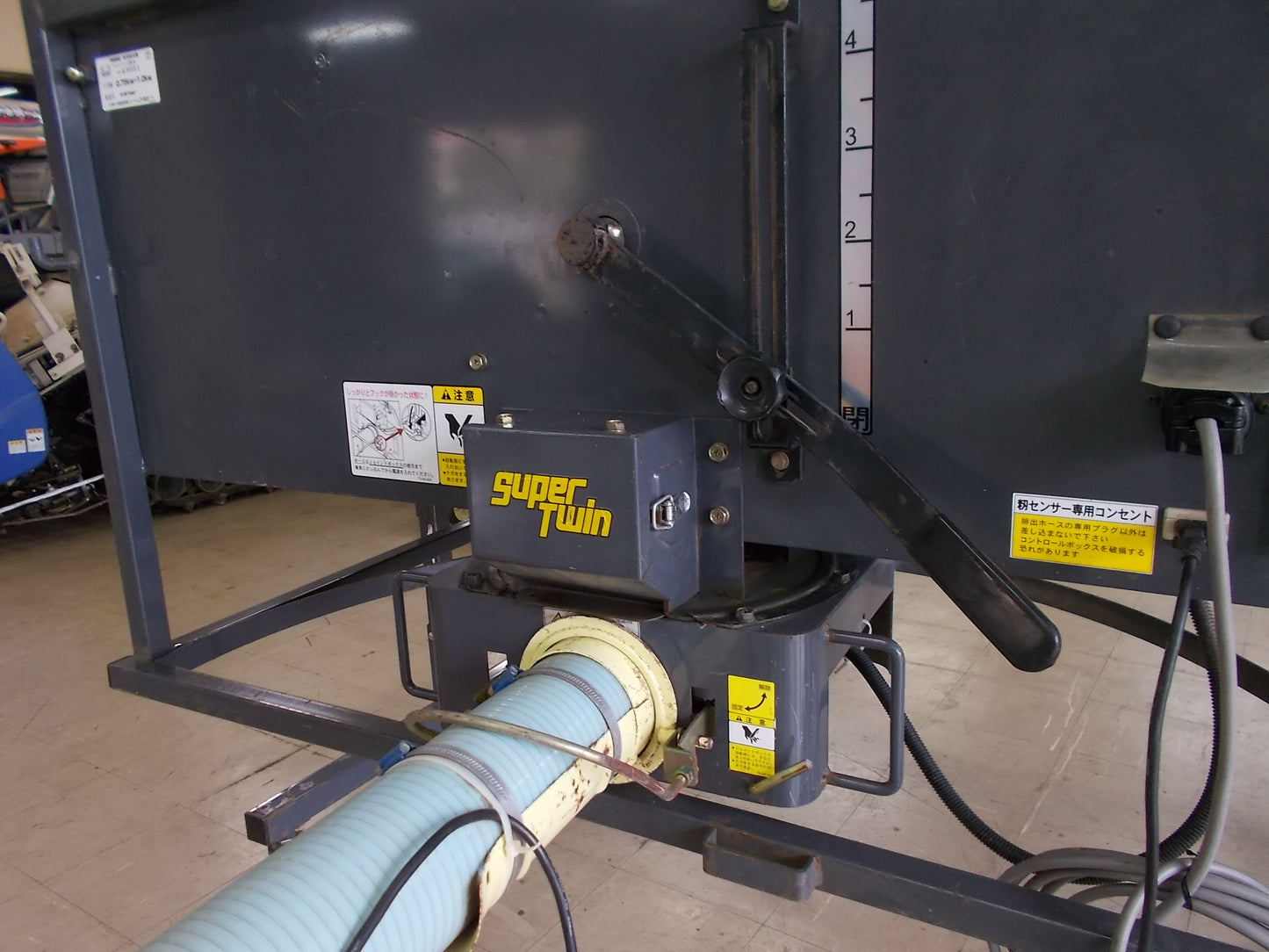 タイショー　中古　グレンコンテナ　UR-11　200V