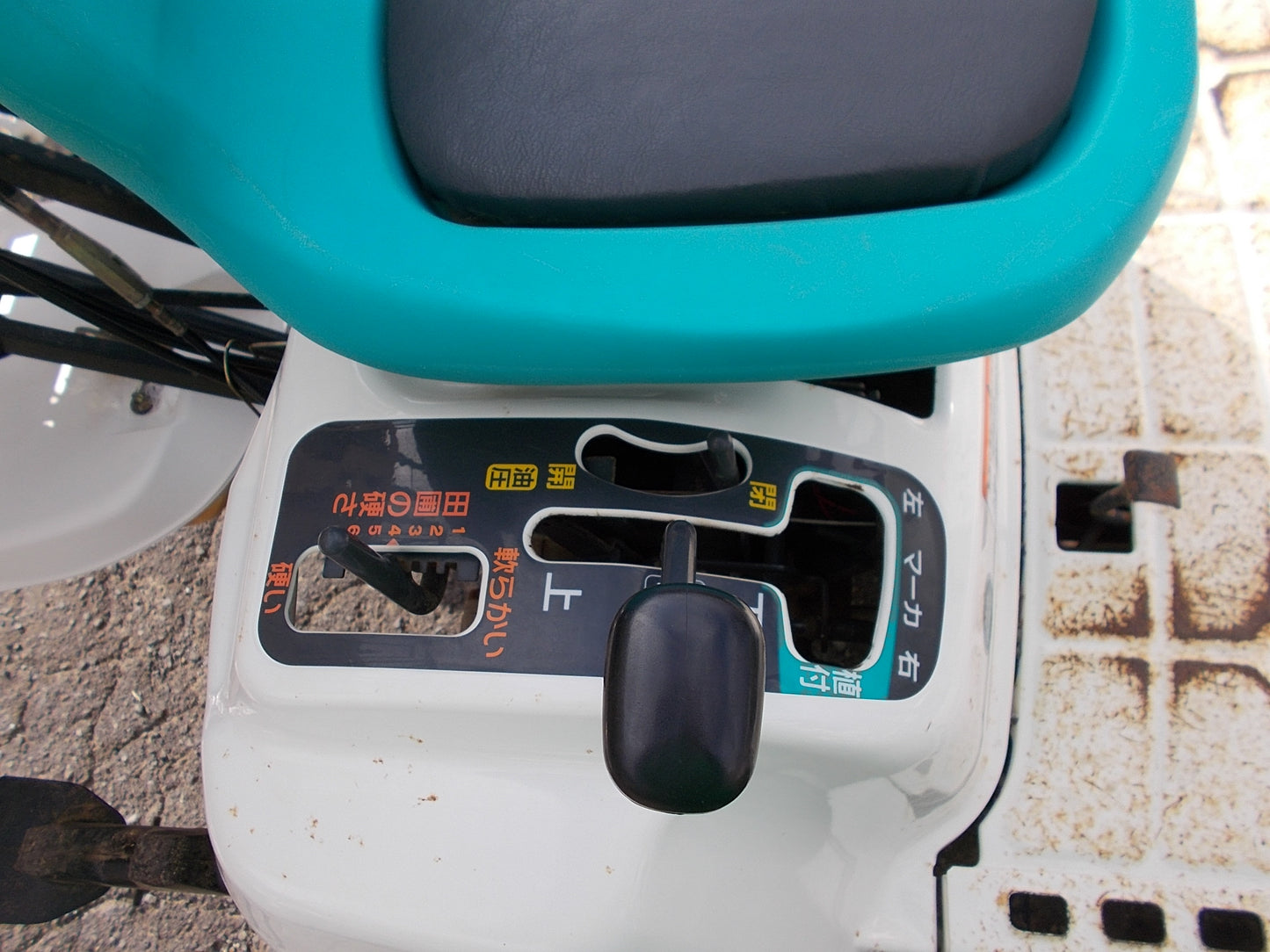 クボタ　中古　４条田植機　JC4A