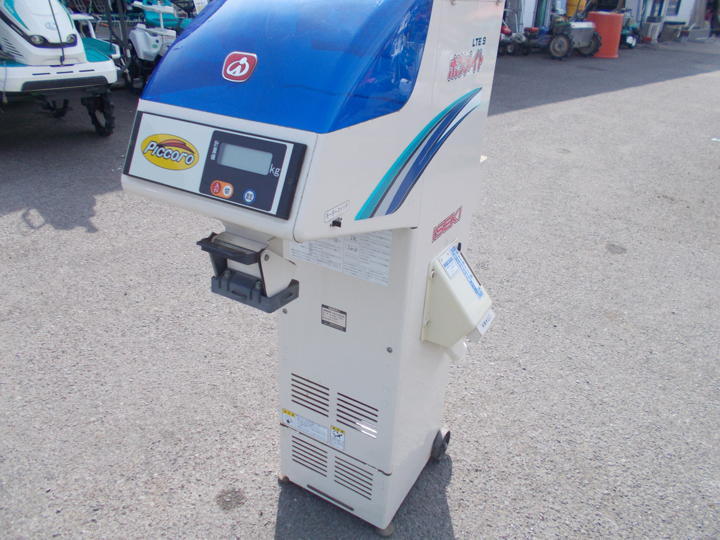 イセキ　中古　計量機　LTE9