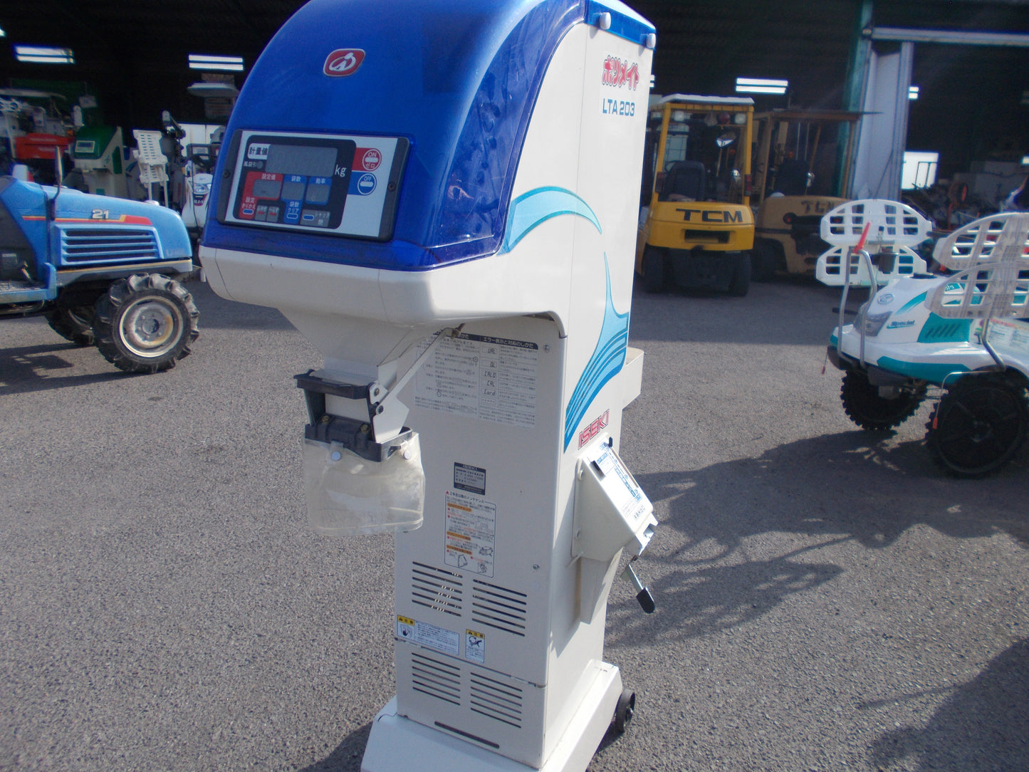 イセキ　中古　計量機　LTA203