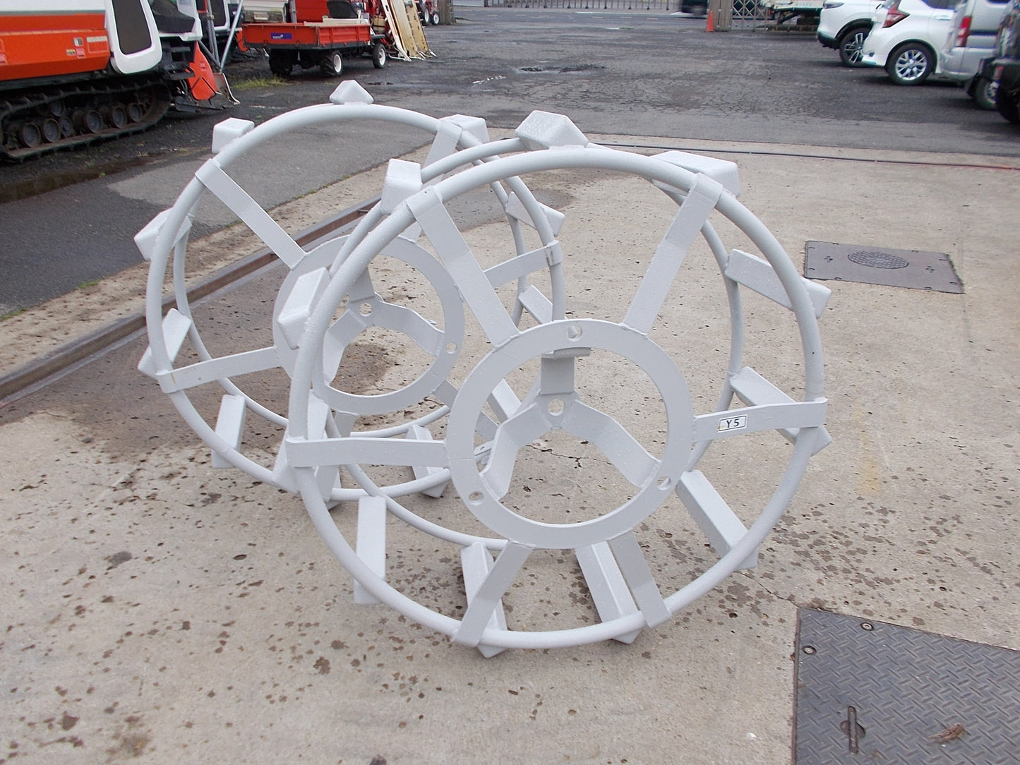 ササキ　中古　カゴ車輪　Y5（13.6-24タイヤサイズ）