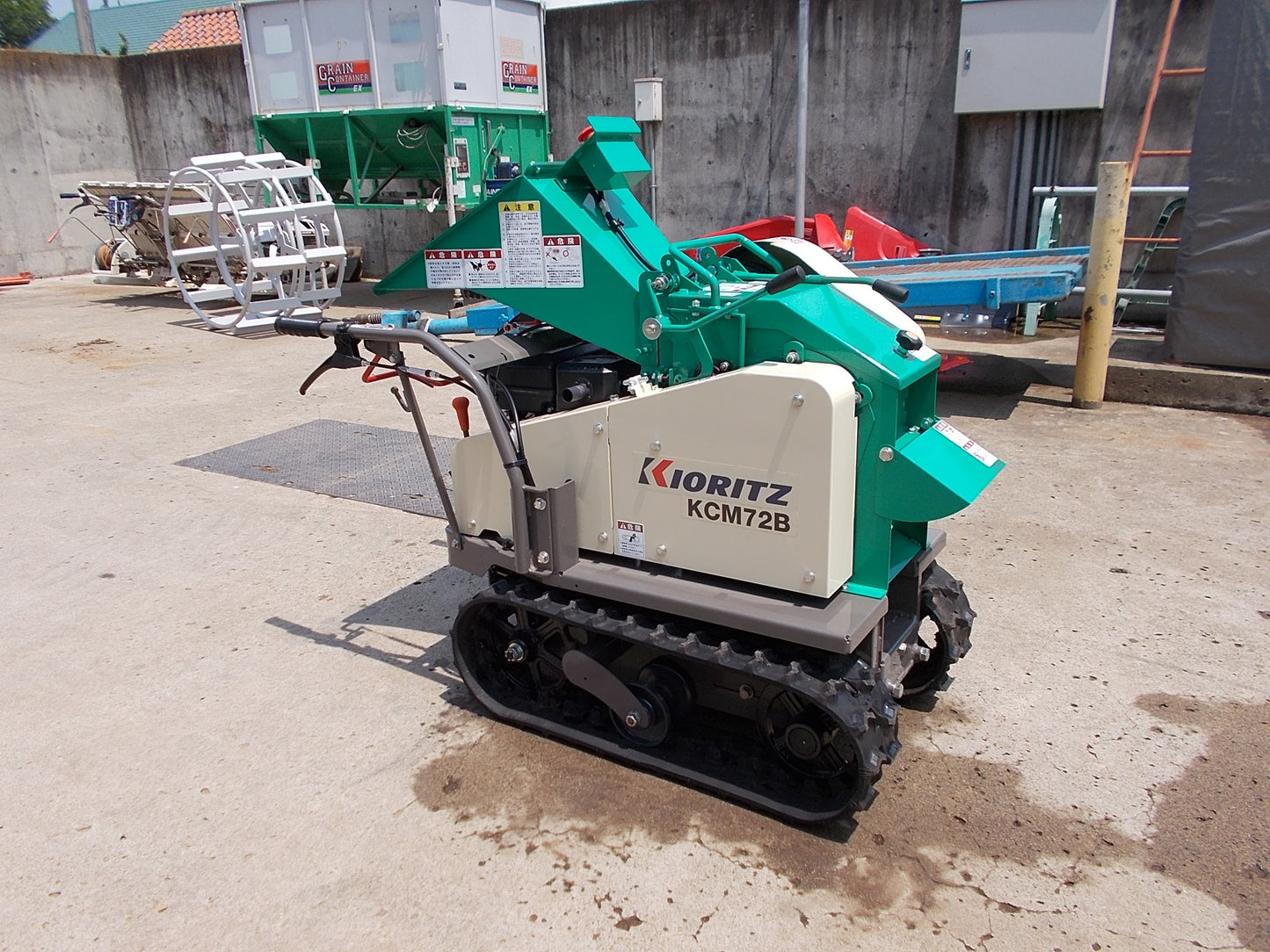 共立　中古　ウッドチッパー自走式　KCM72B　