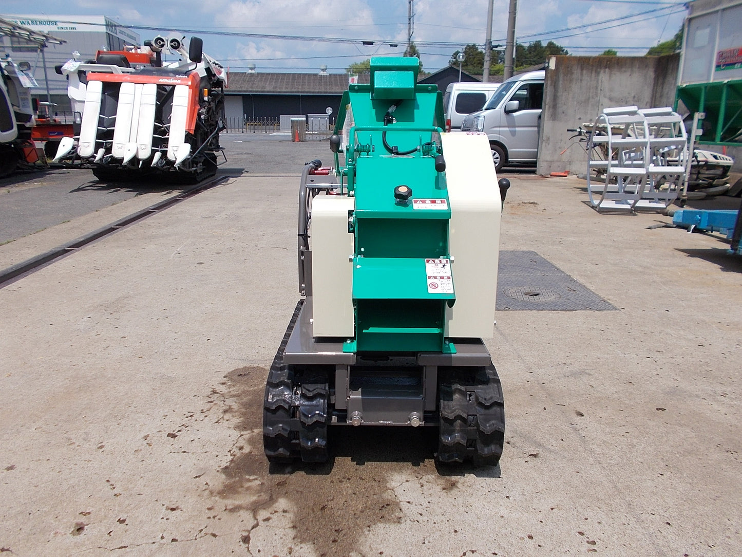 共立　中古　ウッドチッパー自走式　KCM72B　