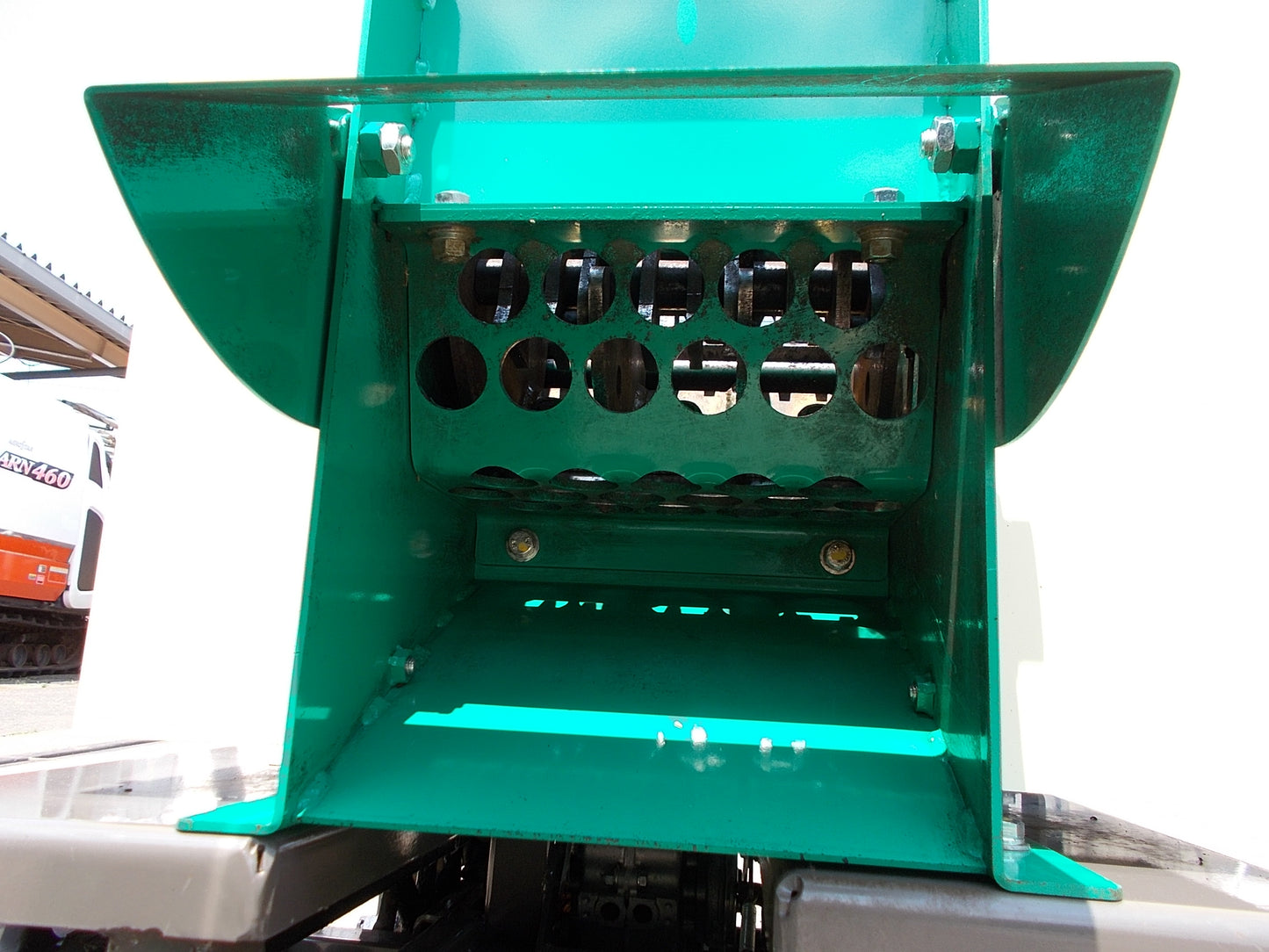 共立　中古　ウッドチッパー自走式　KCM72B　