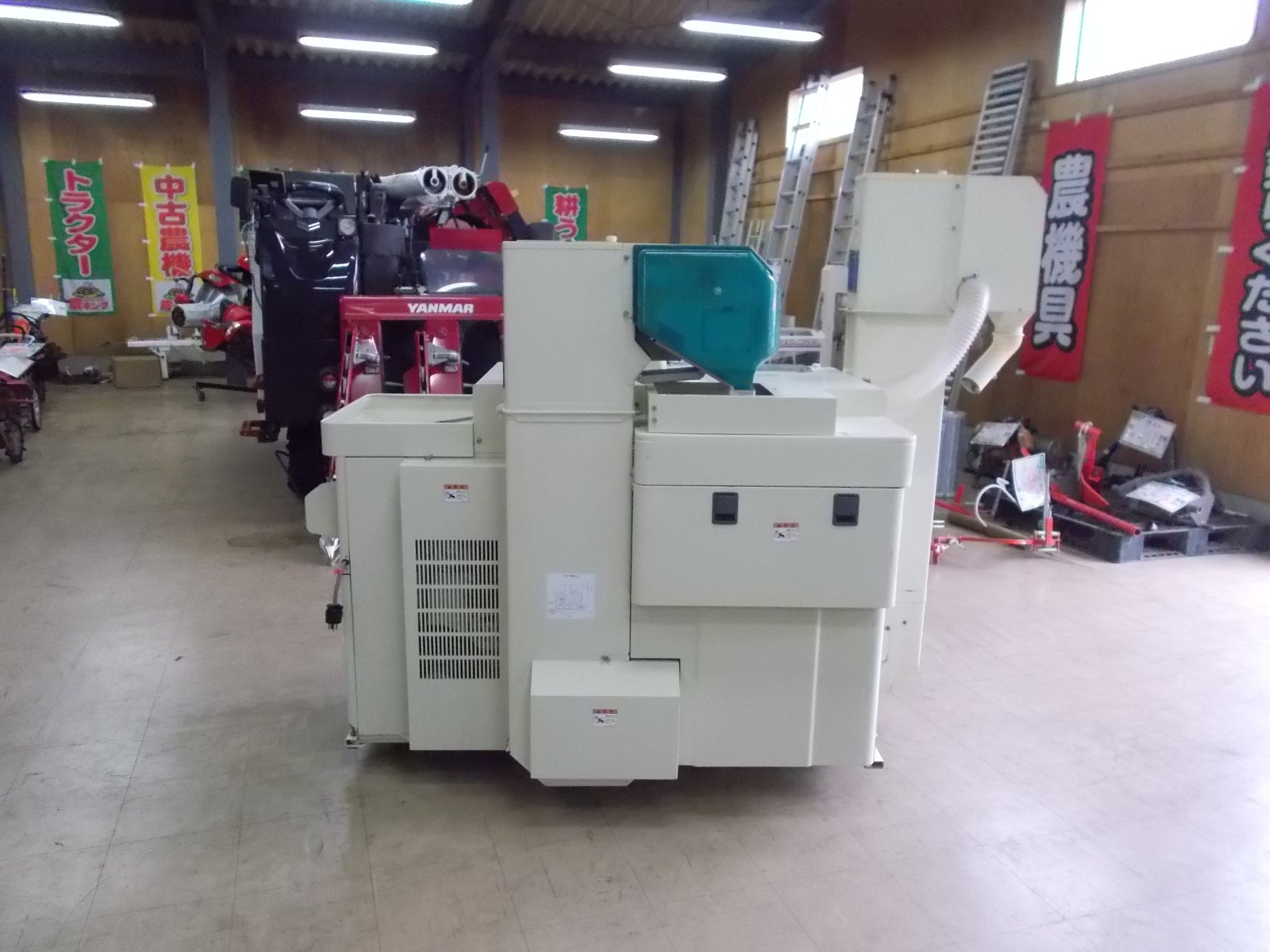 【SOLD OUT】サタケ 籾摺機 ネオライスマスター NRZ550GWA 5インチ 三相200V 使用時間192時間【簡易清掃済】【農機具でっく】【福岡】【その他農機具】 サタケ 中古 籾摺り機 NRZ550GWA 5インチ – 農キング