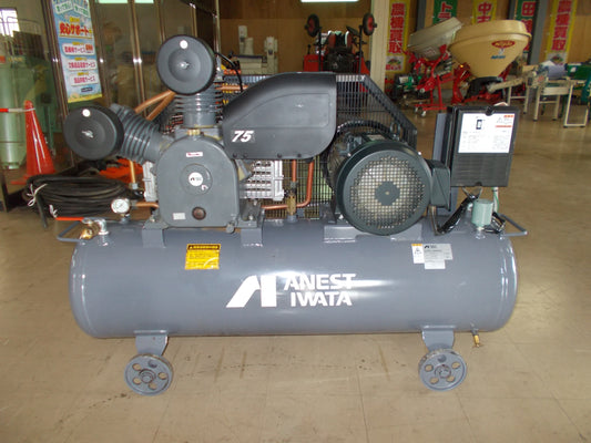 アネスト岩田　中古　コンプレッサー①　TLP75EG-10