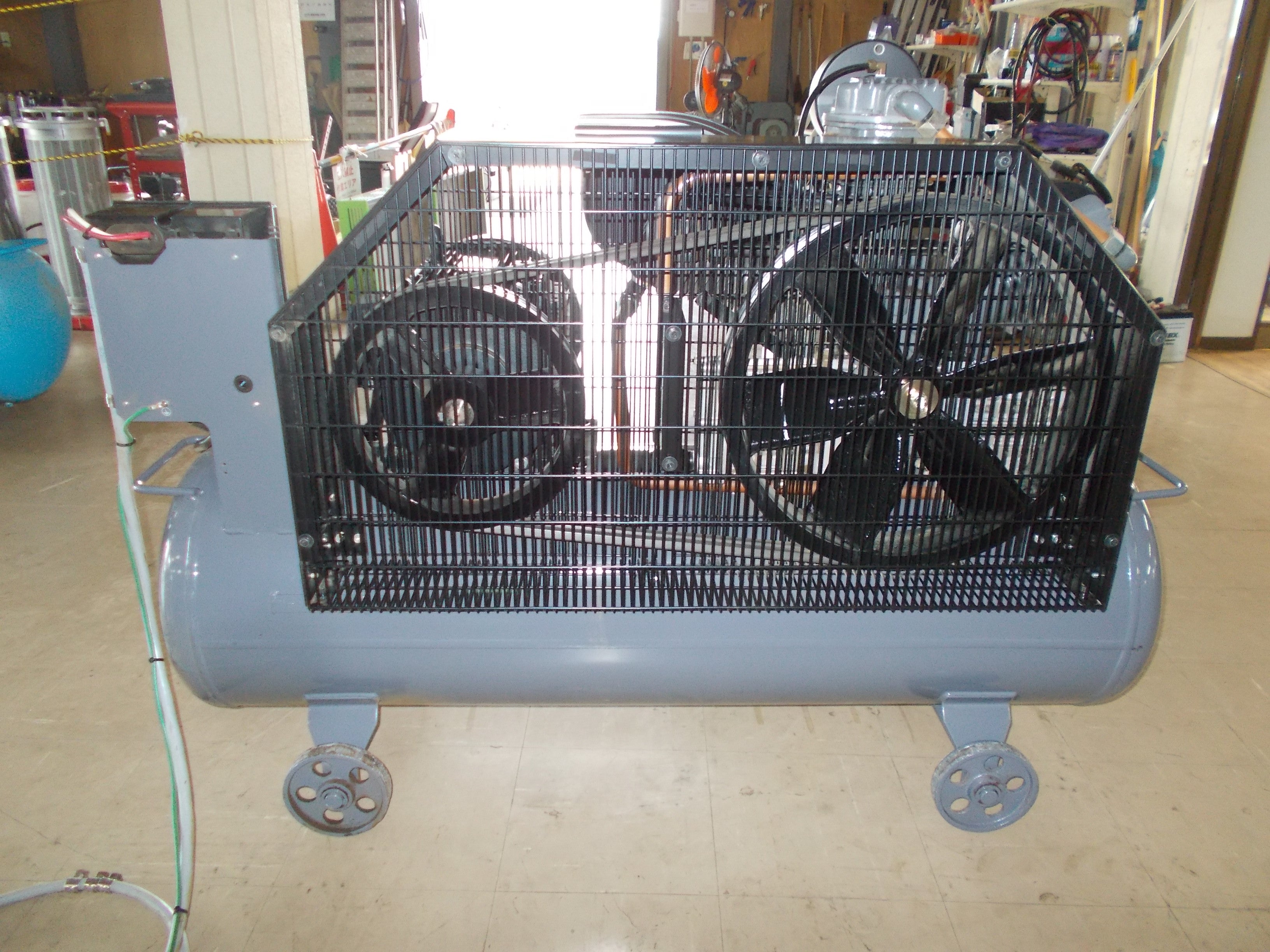 アネスト岩田 中古 コンプレッサー① TLP75EG-10 – 農キング